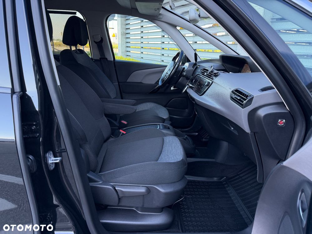 Citroën C4 Grand Picasso BlueHDi 120 EAT6 Exclusive - 28