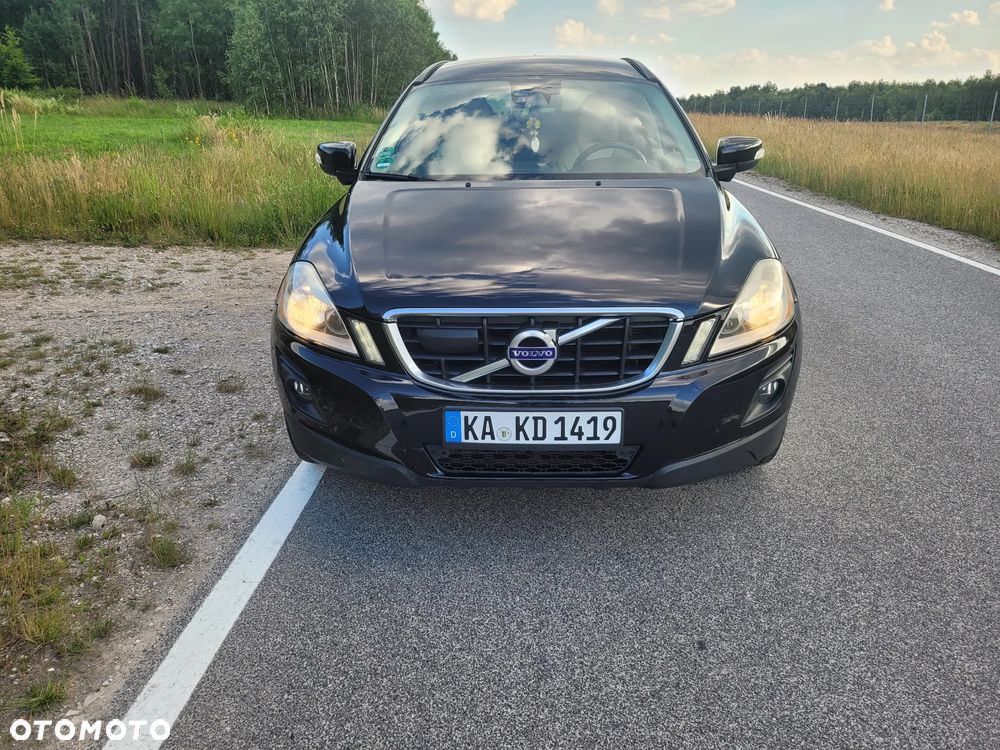 Volvo XC 60 2.4D AWD Momentum - 17
