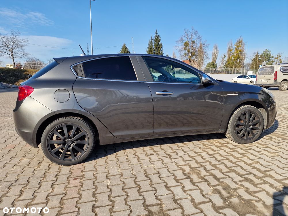 Alfa Romeo Giulietta 1.4 TB 16V Multiair TCT Turismo - 4