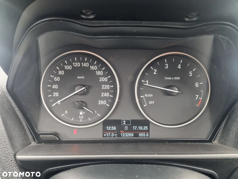 BMW Seria 1 - 17