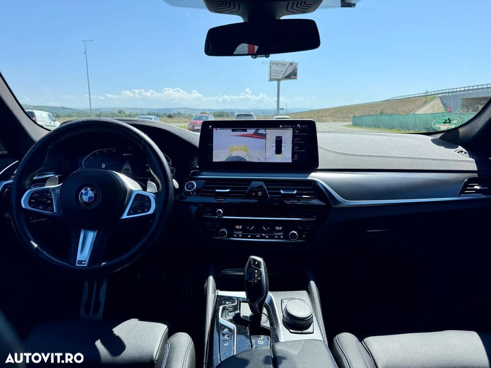 BMW Seria 5 530e xDrive Aut. M Sport Edition - 10
