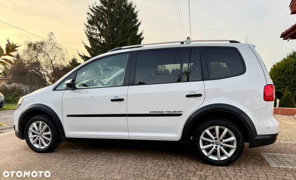 Volkswagen Touran 2.0 TDI DPF Cross Perfectline - 11