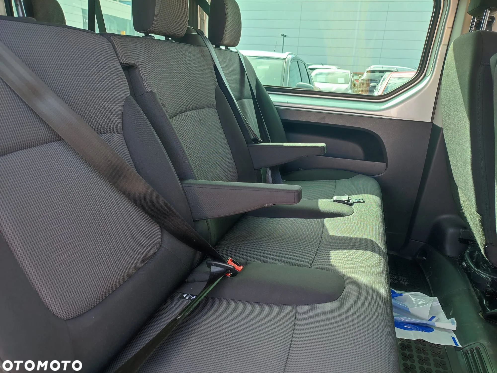 Renault Trafic SpaceClass 2.0 dCi - 20