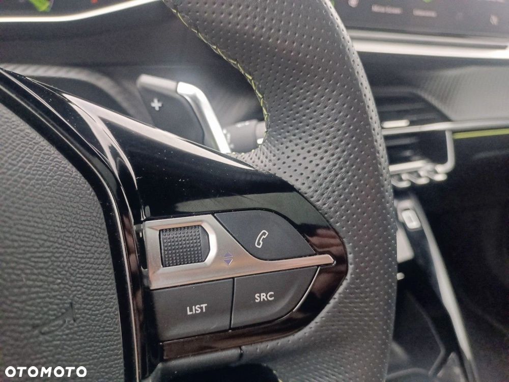 Peugeot 2008 1.2 PureTech GT S&S EAT8 - 21