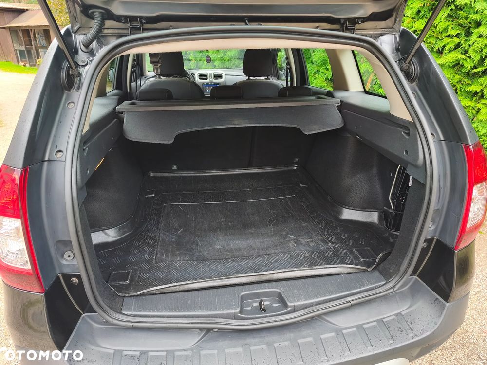 Dacia Logan 0.9 TCe Laureate S&S - 30