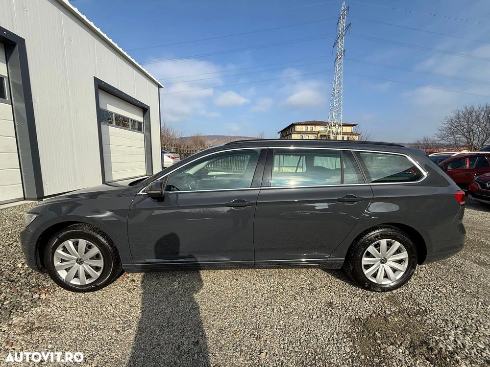 Volkswagen Passat 2.0 TDI SCR Comfortline - 11