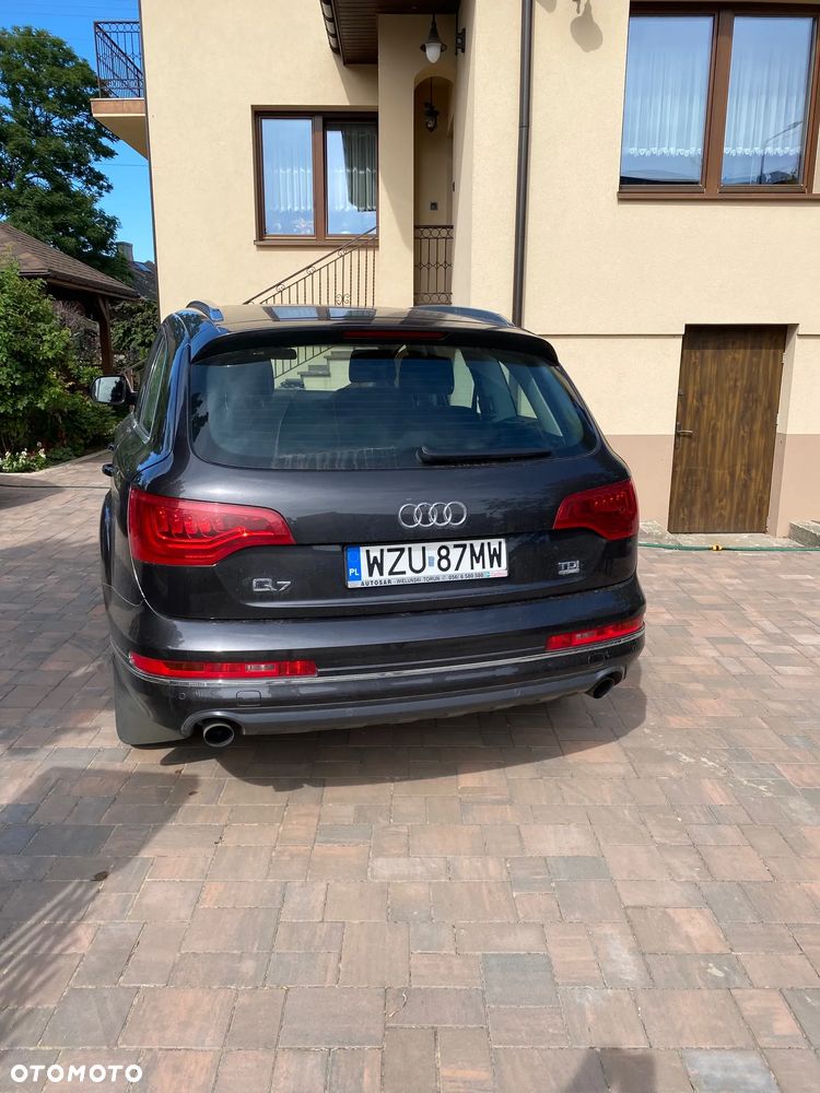 Audi Q7 - 4