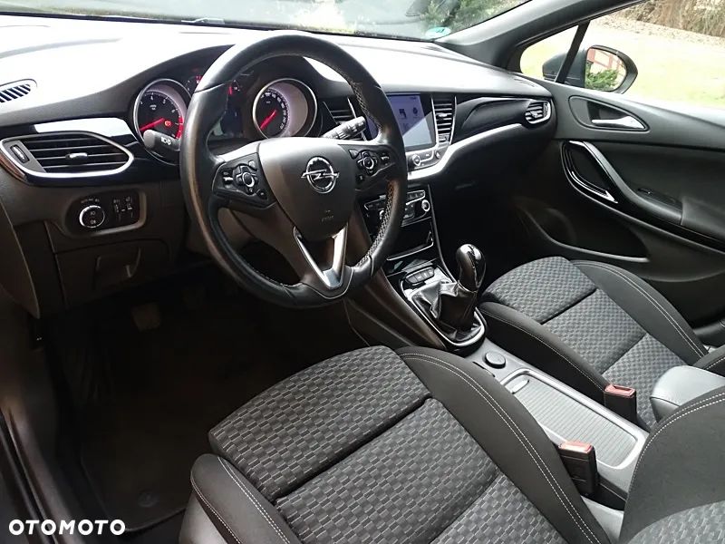 Opel Astra 1.4 Turbo Dynamic - 14
