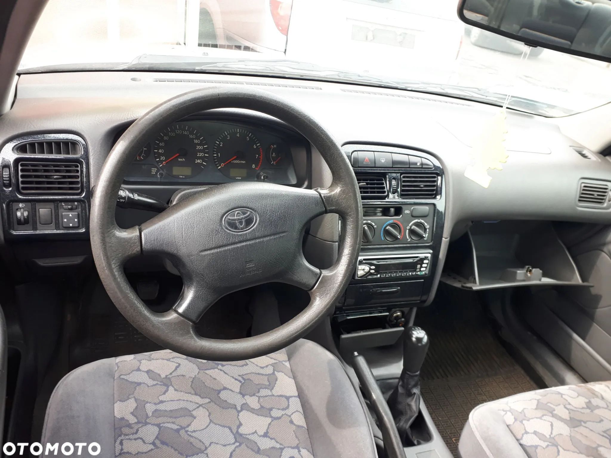 TOYOTA AVENSIS T22 97-00 1.6 16V BOCZEK DRZWI PRZÓD TYŁ PRAWY LEWY - 1