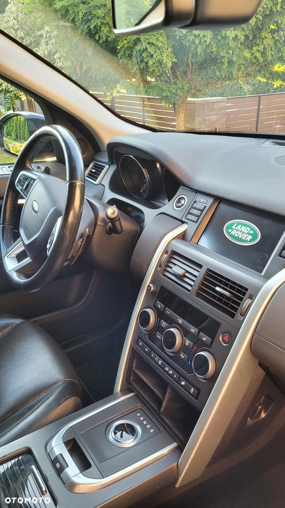 Land Rover Discovery Sport 2.0 TD4 HSE - 23