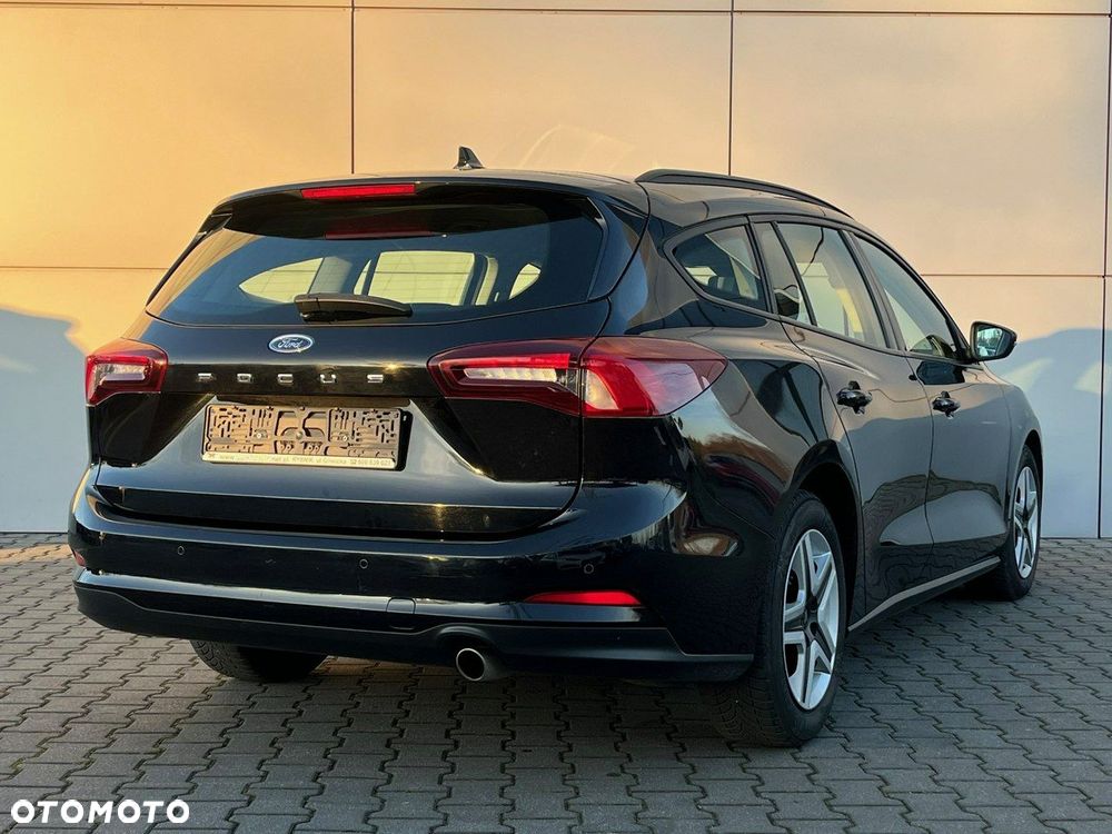 Ford Focus 1.5 EcoBlue Start-Stopp-System TITANIUM DESIGN - 7