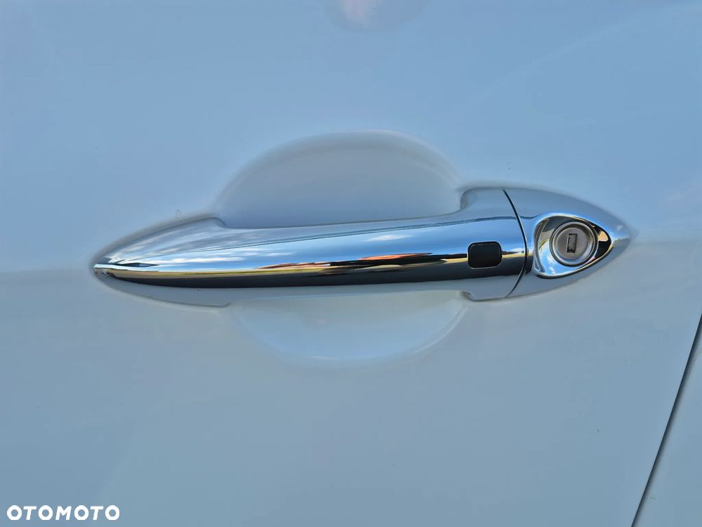 Kia Venga - 19
