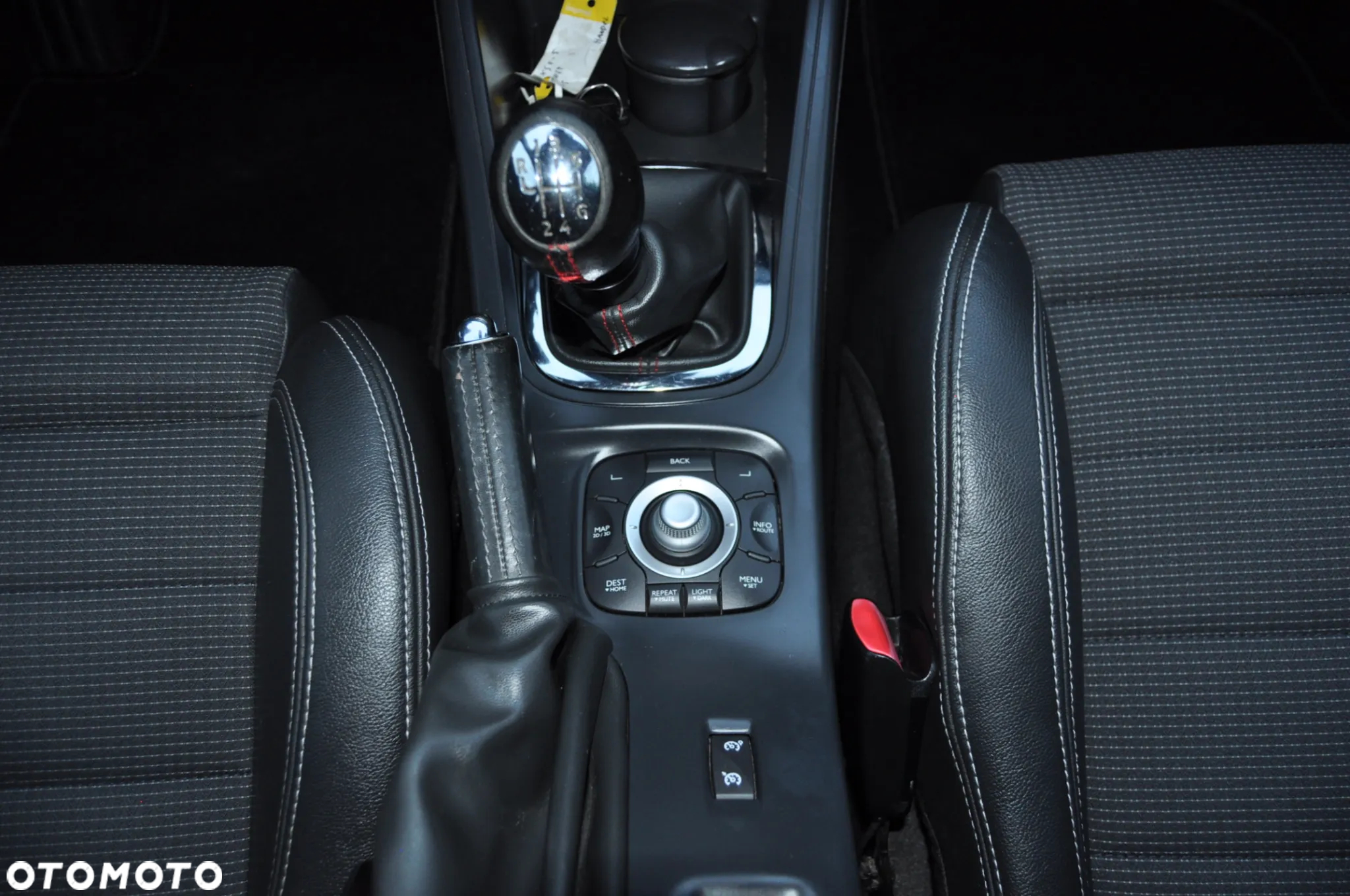 Renault Megane Grandtour TCe 180 GT - 19