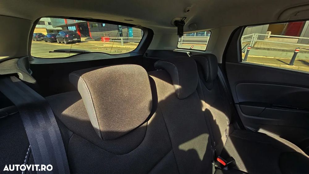 Renault Clio IV 0.9 Energy TCe Zen - 15