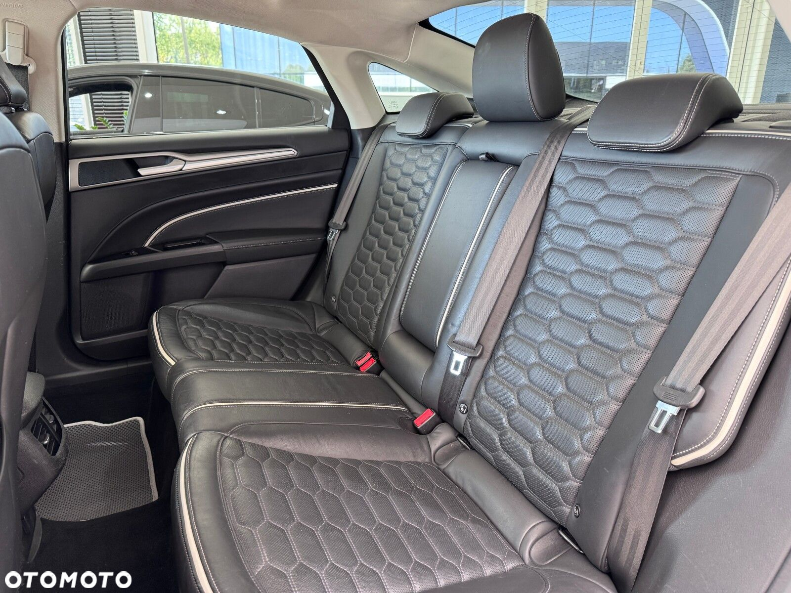 Ford Mondeo - 13
