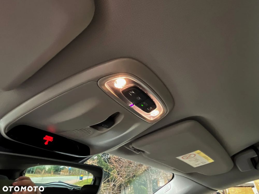 Volvo V40 Cross Country D2 Geartronic Momentum - 15