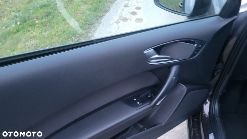 Audi A1 1.6 TDI S line edition - 17