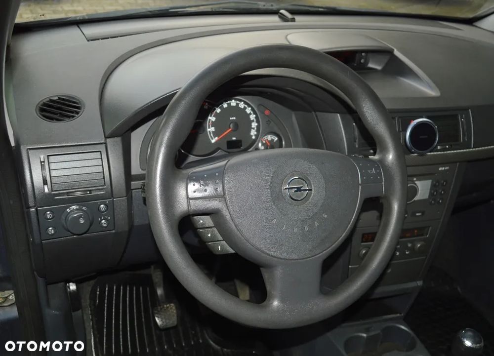 Opel Meriva - 28