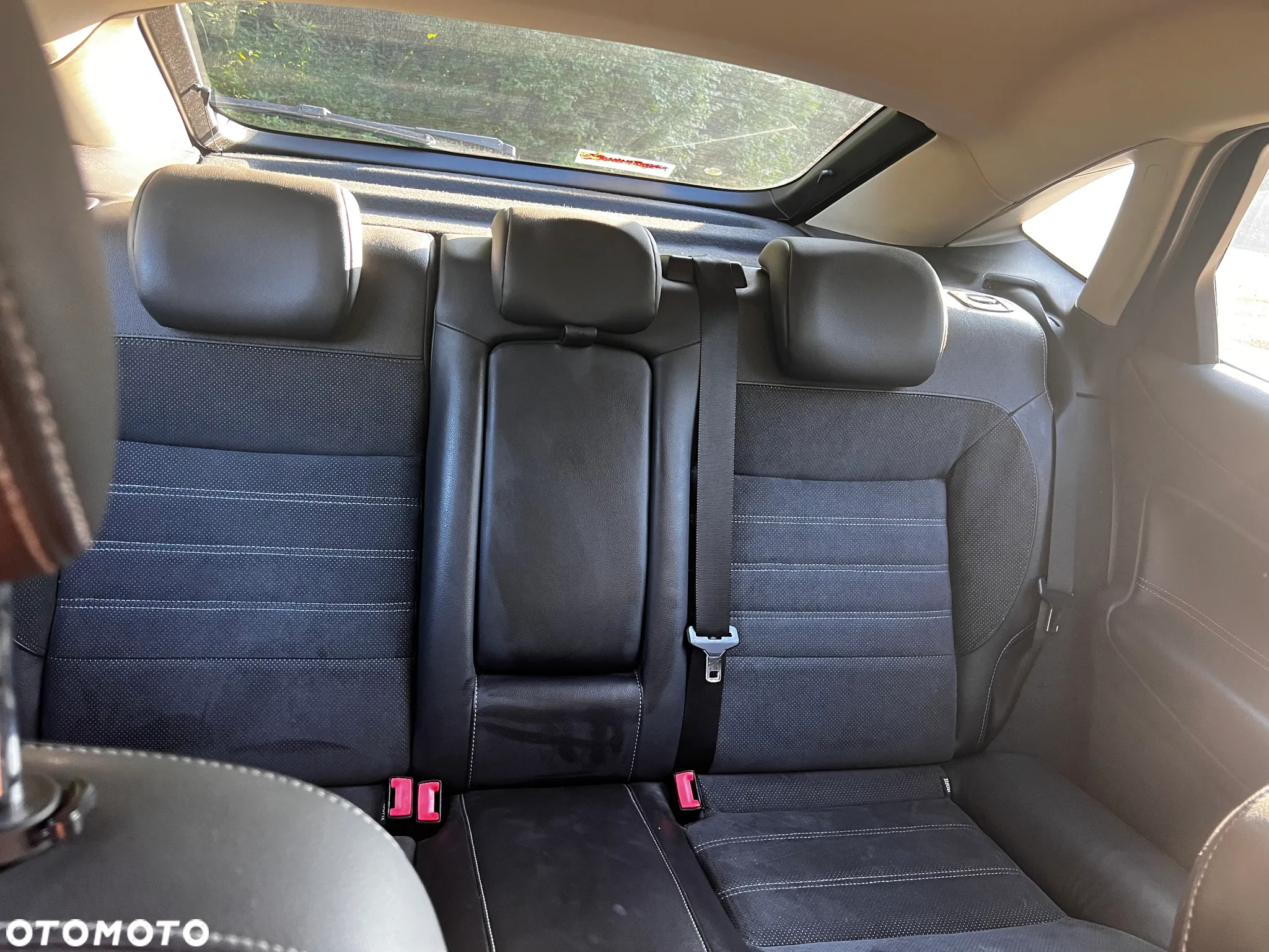 Ford Mondeo 2.0 TDCi Titanium - 23