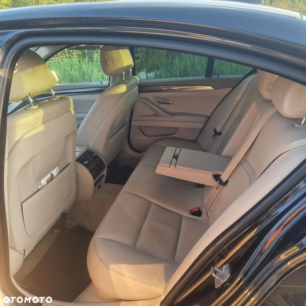 BMW Seria 5 520d Modern Line - 10