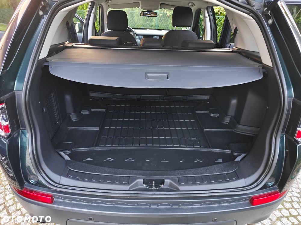 Land Rover Discovery Sport - 10