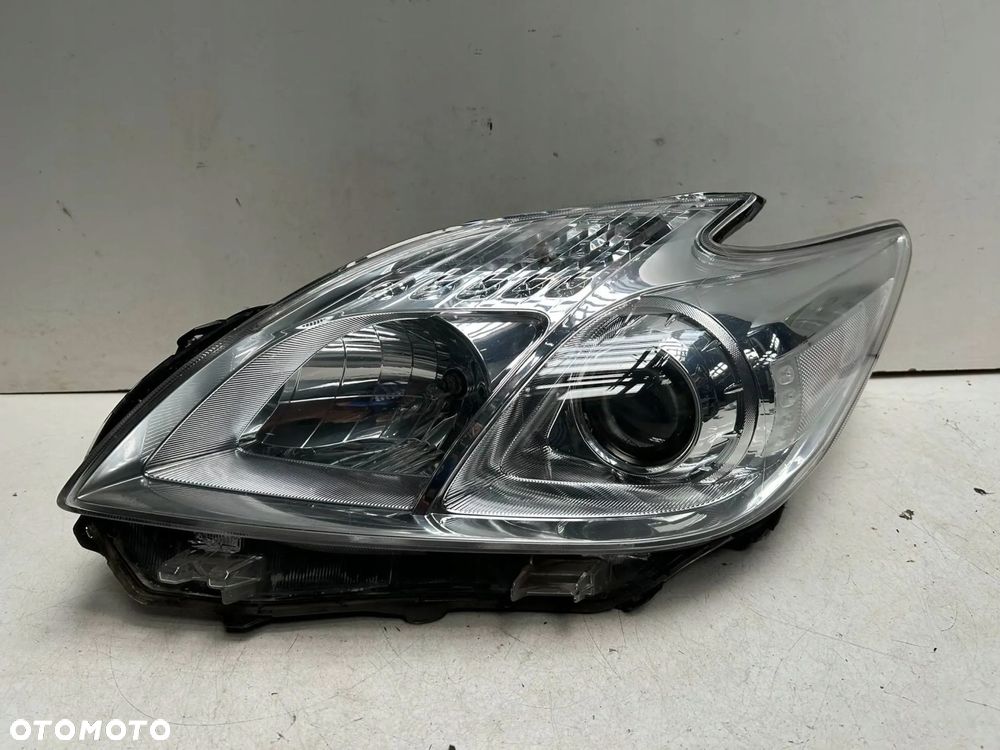 Reflektor lewy Toyota Prius III - 1