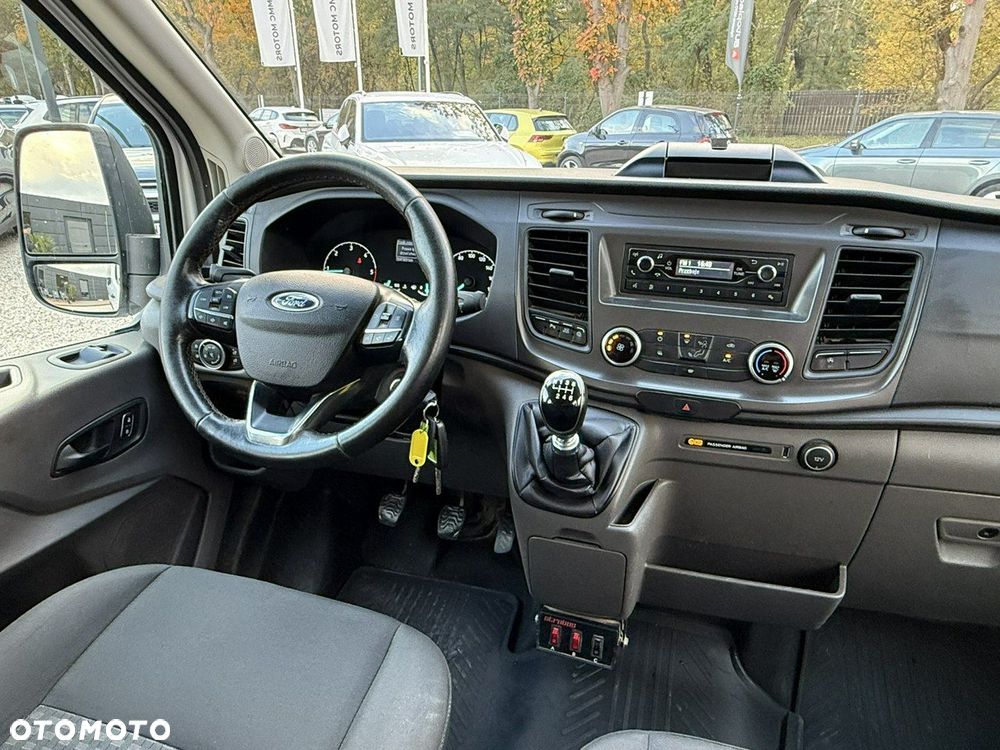 Ford Transit - 19