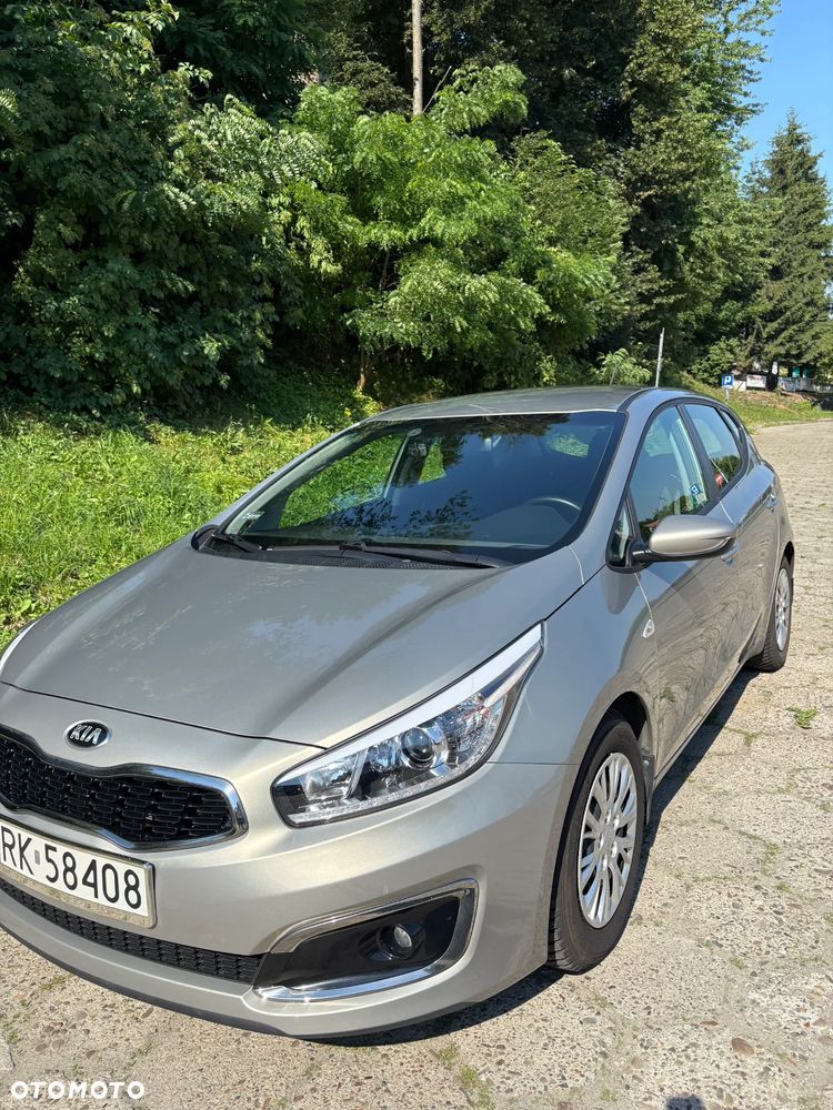 Kia Ceed 1.6 CRDi M DCT - 3