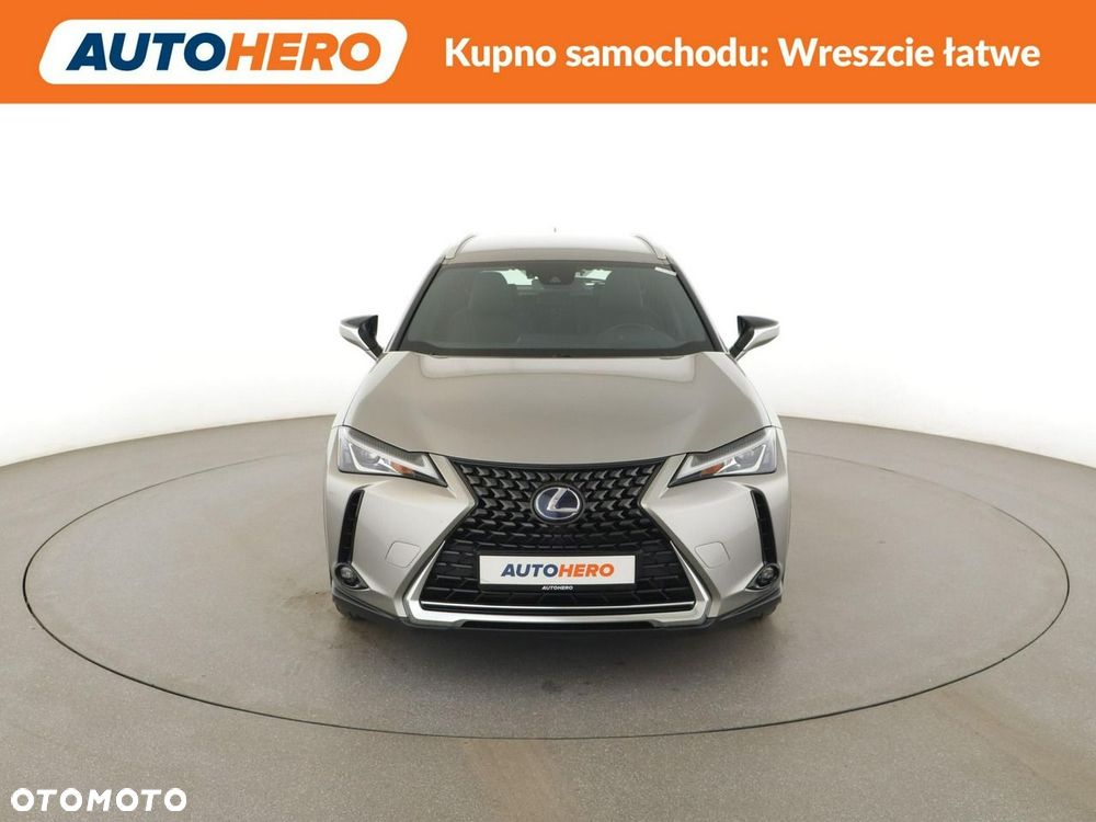 Lexus UX 250h Business Edition - 12
