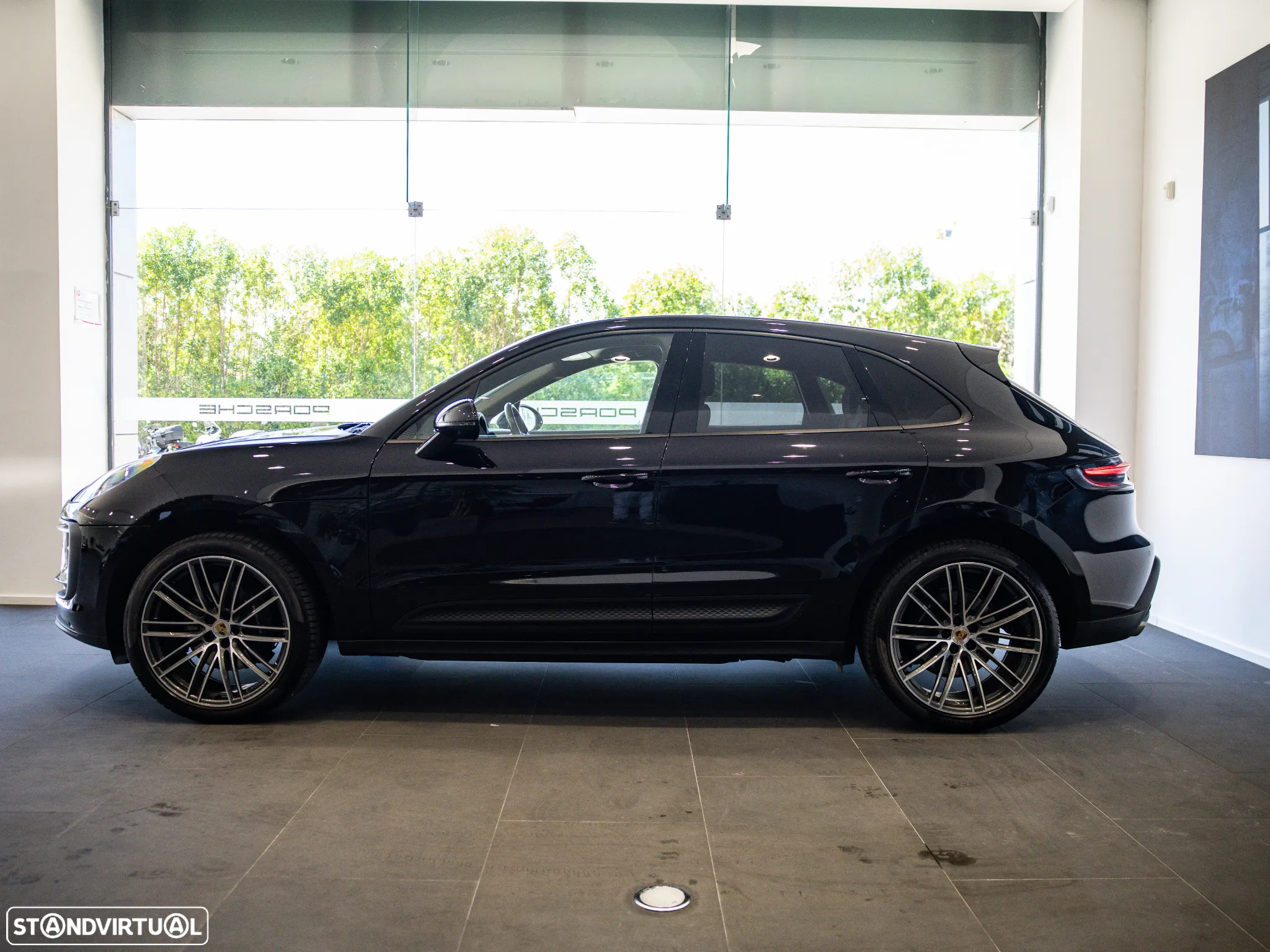 Porsche Macan Standard - 3