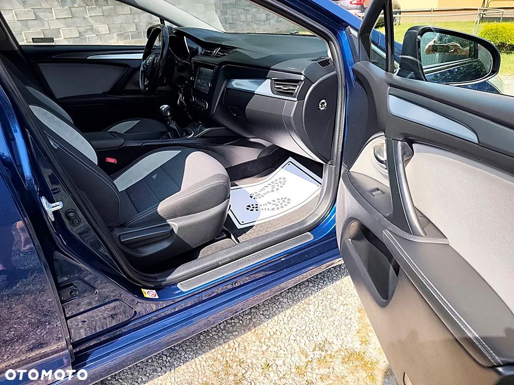 Toyota Avensis 1.8 Edition-S - 23