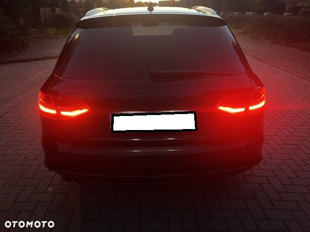 Audi A4 Avant 2.0 TDI DPF S line Sportpaket - 30