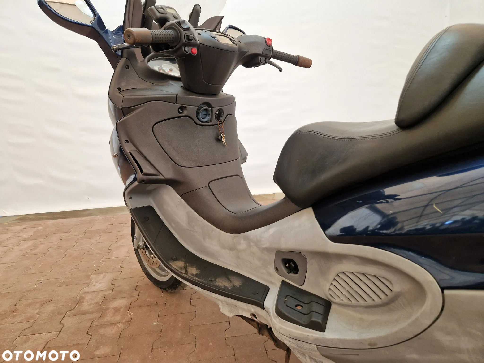 Piaggio X9 - 28
