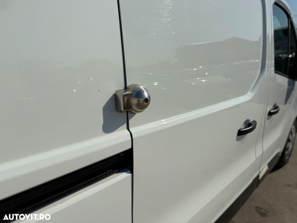 Renault Trafic 2.0 Blue dCi 120 Furgon Cabina Dubla L2H1 Authentique - 12
