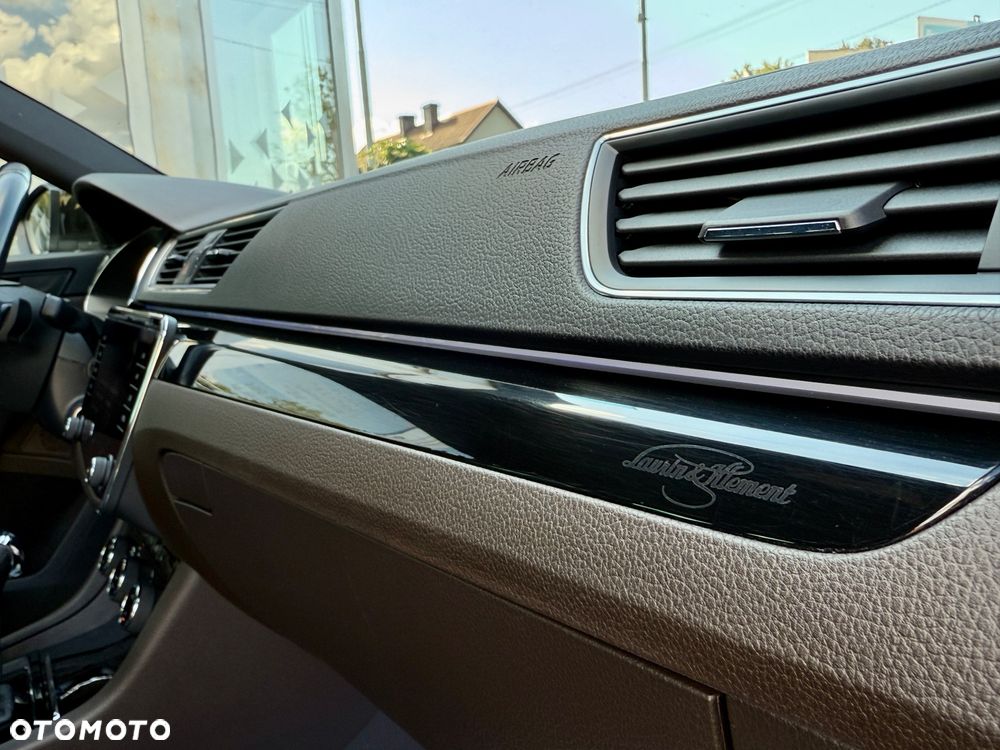 Skoda Superb Combi 2.0 TDI DSG L&K - 35