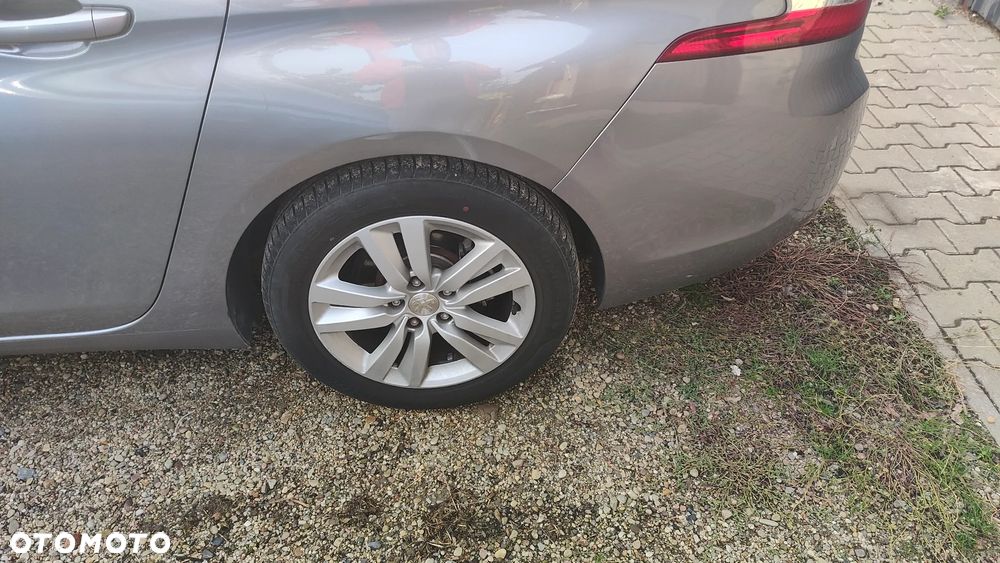 Peugeot 308 1.6 BlueHDi Active S&S - 20