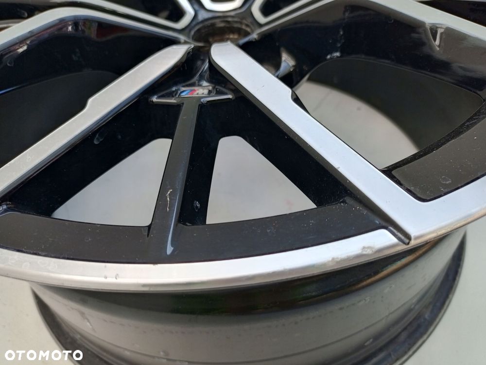 BMW 5 G30 G31 FELGA ALUMINIOWA 9.0" X 19" 5X112 ET 44 8747235 8747406 ÷ - 9