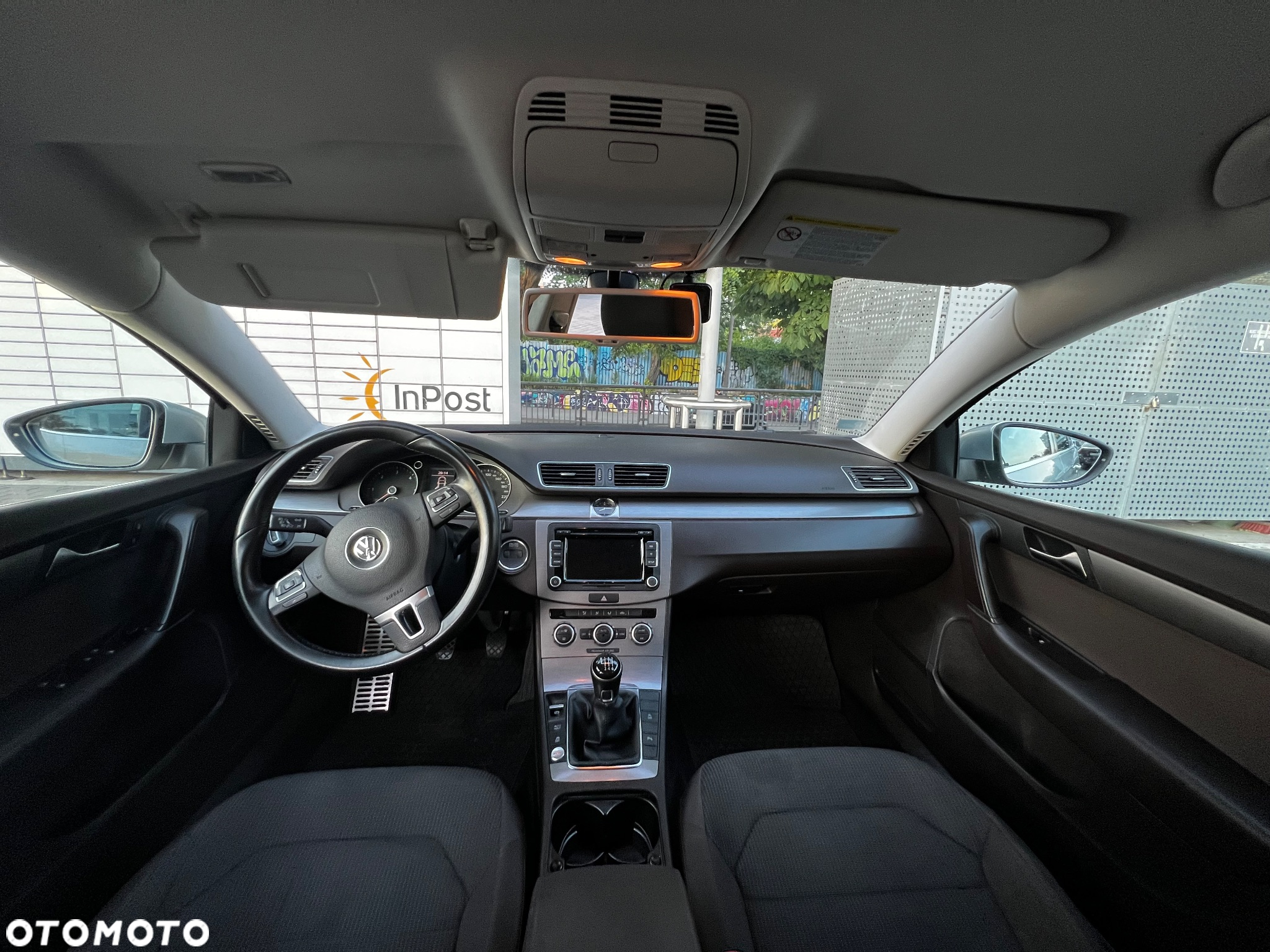 Volkswagen Passat 2.0 TDI DPF Comfortline - 11
