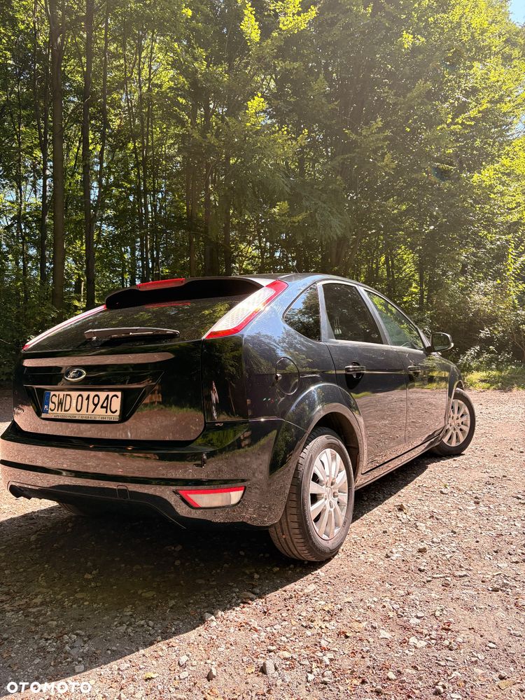 Ford Focus 1.6 Ambiente - 6