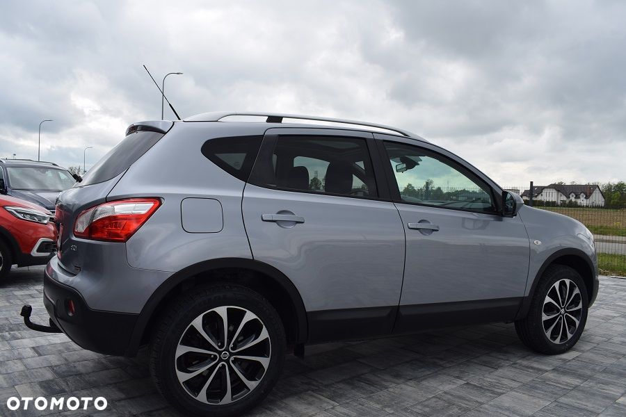 Nissan Qashqai 1.6 dCi 4 x 4 DPF Start/Stop tekna - 23