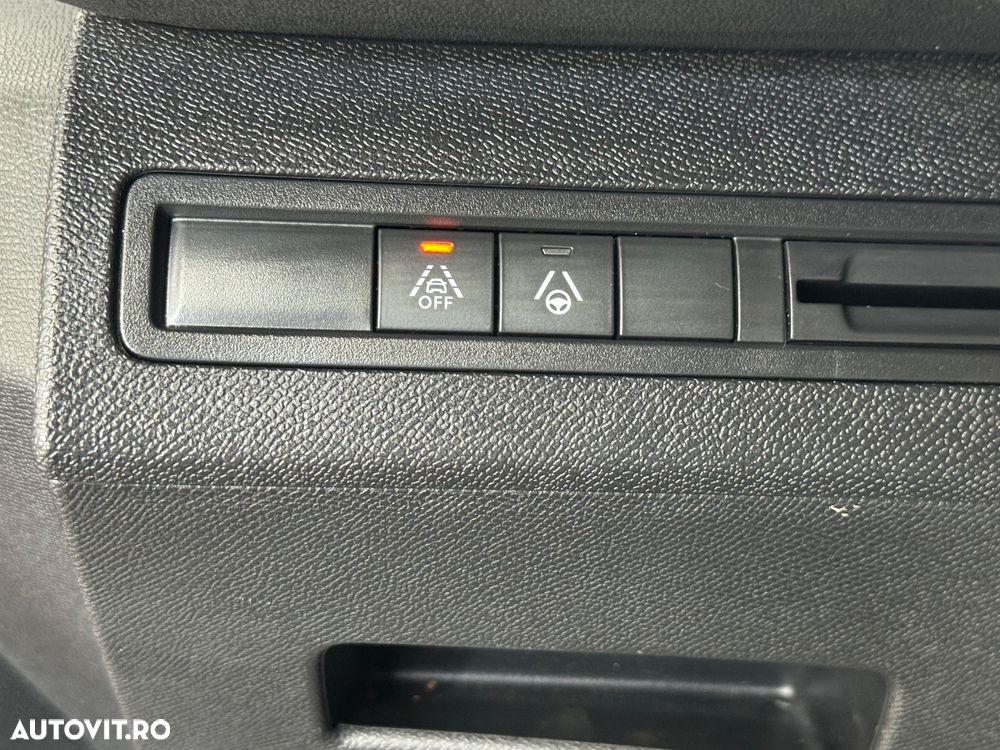 PEUGEOT 5008 2021 — imagine 24