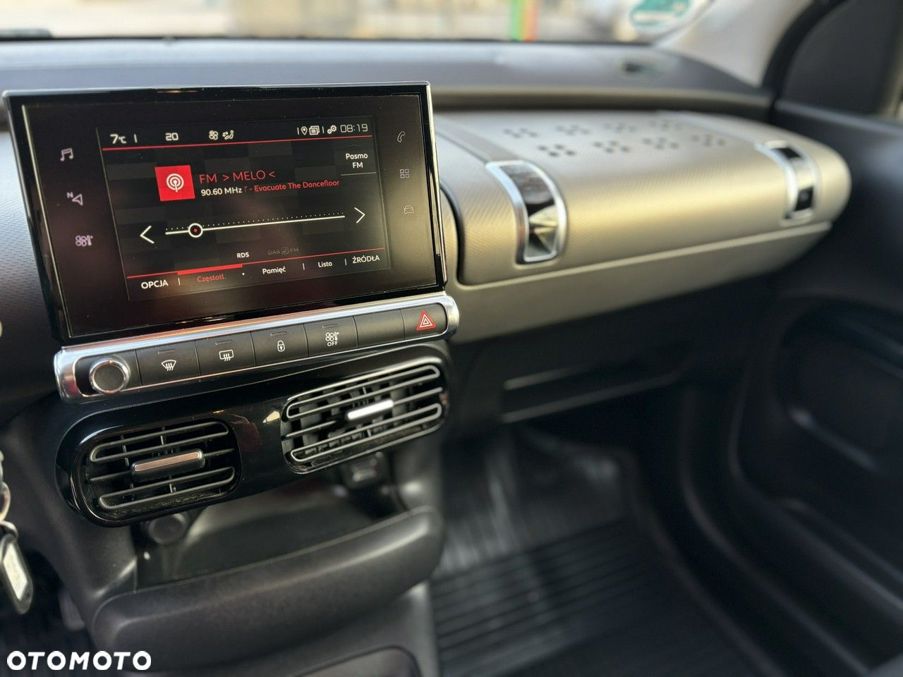 Citroën C4 Cactus - 17