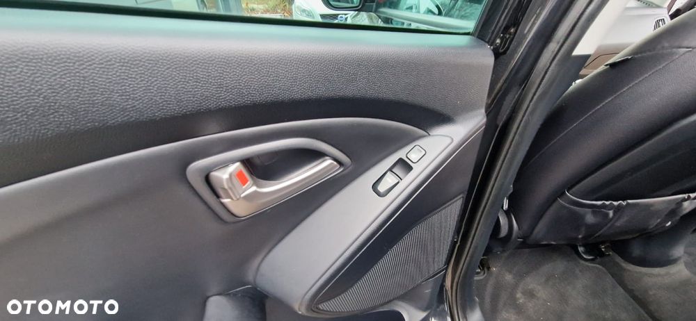 Hyundai ix35 2.0 2WD Style - 22