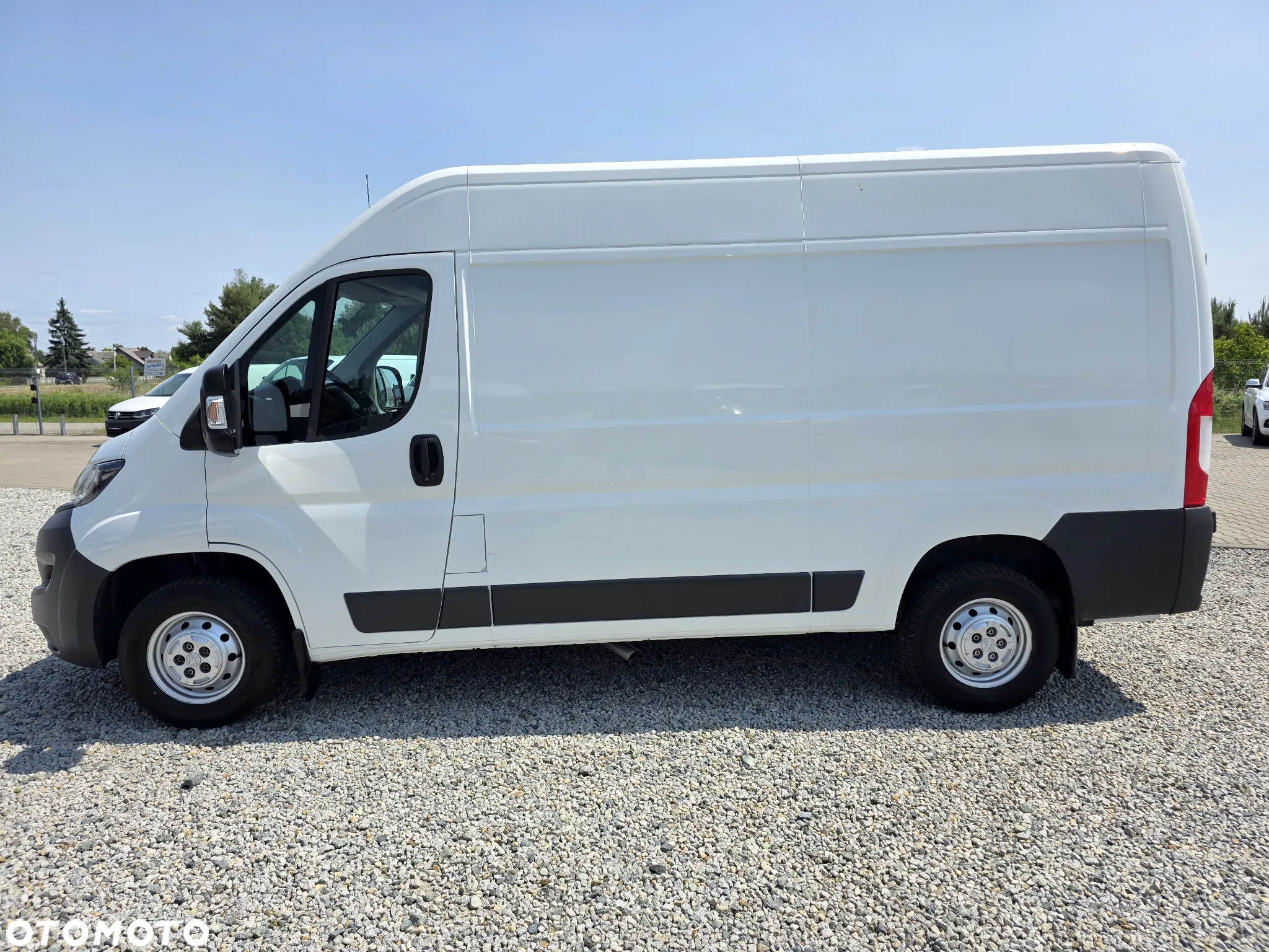 Peugeot BOXER 2,0 HDI 130 KONNY ŚREDNIAK L2H2 KLIMA WEBASTO WINDA GWARANCJA LEDY - 2