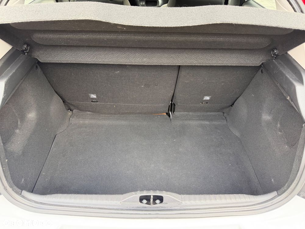 Citroën C3 1.2 PureTech Shine - 34