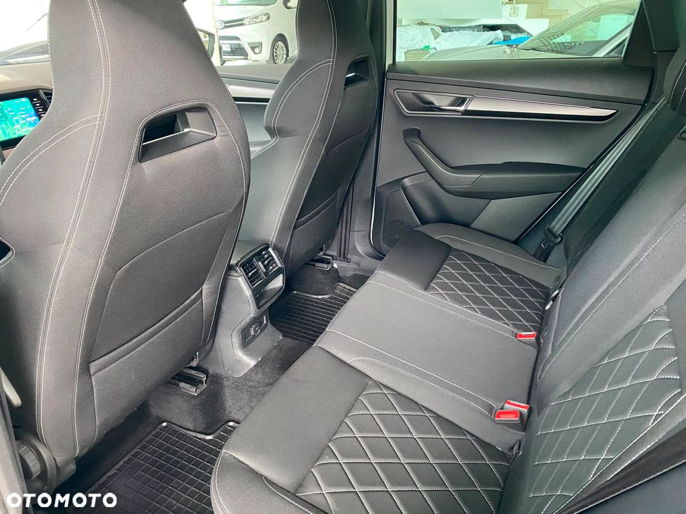 Skoda Karoq 2.0 TSI 4x4 Sportline DSG - 18