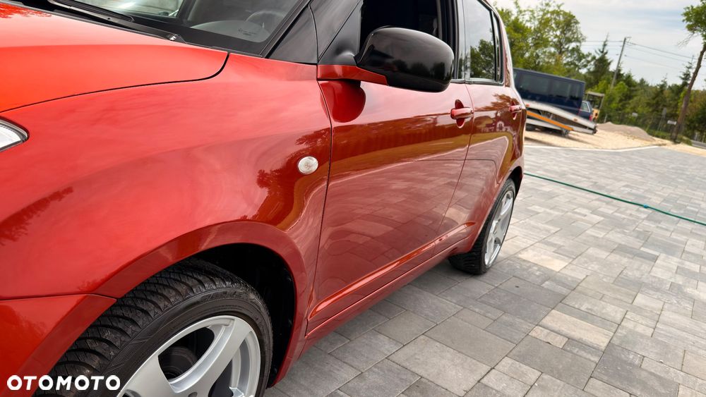 Suzuki Swift 1.3 Limited 25 - 14