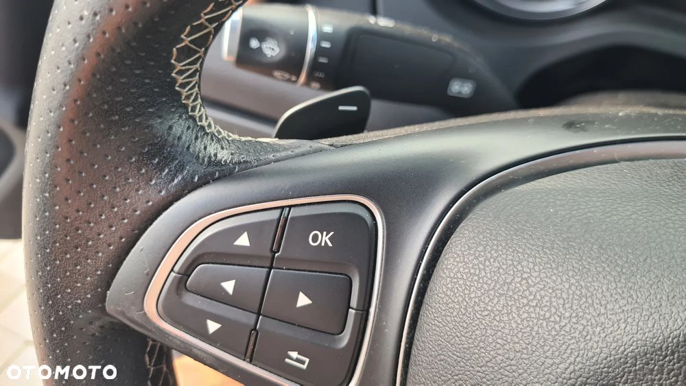 Mercedes-Benz CLA 250 4Matic 7G-DCT Sport - 16