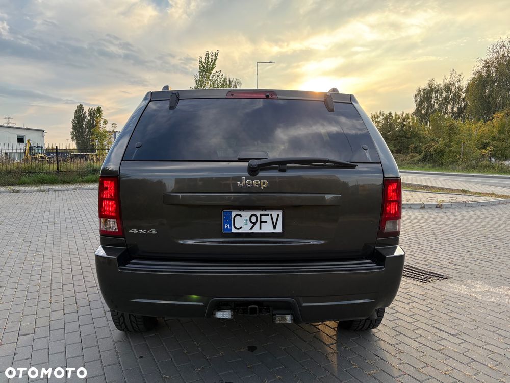 Jeep Grand Cherokee - 6