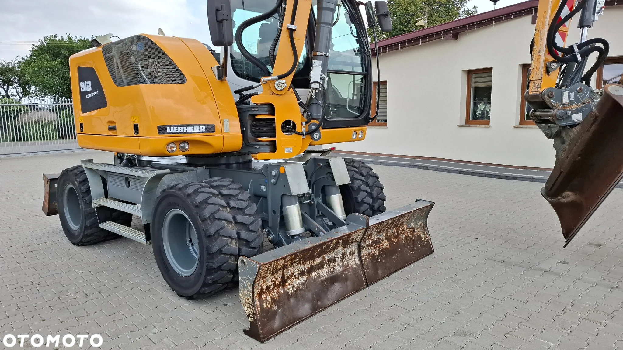 Liebherr A912 COMPACT Rok 2020 Jak Nowa - 17